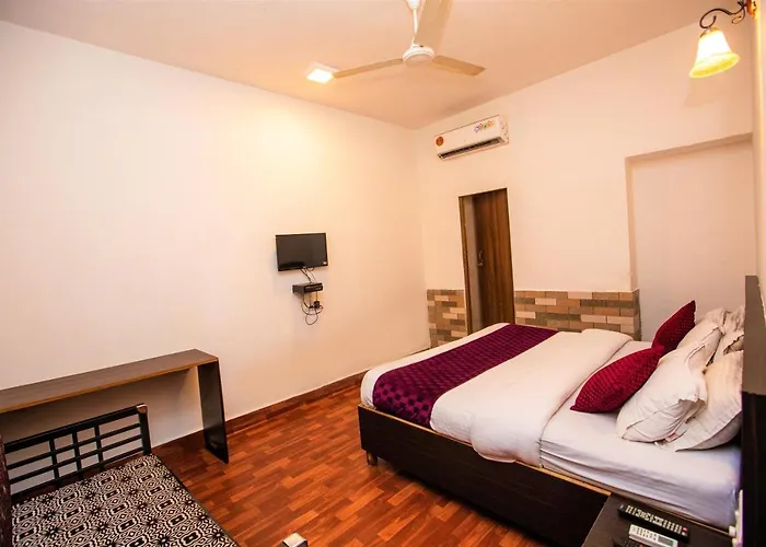 Hotel Kishish Kunj Mumbai